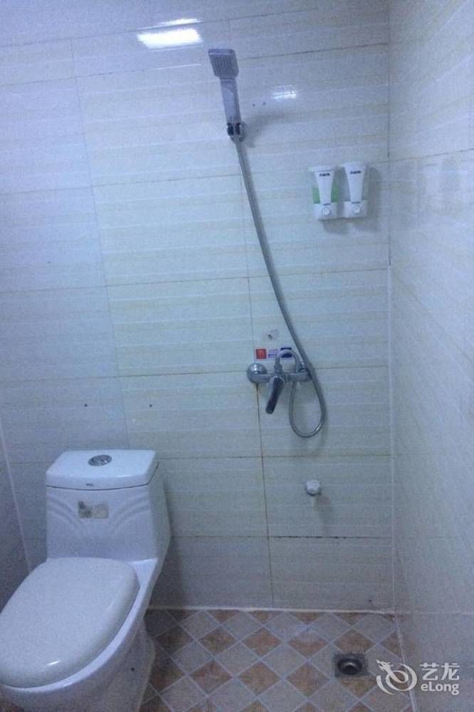 Guilin Tianyi Business Hotel Quế Lâm Ngoại thất bức ảnh